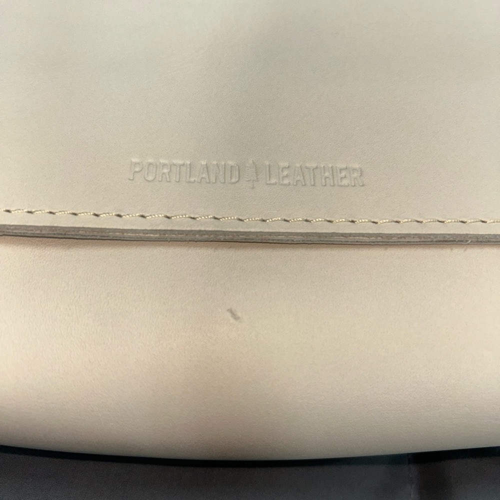 Portland Leather Goods Mini Metro - Bone - Picture 4 of 7